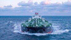 Τρία τάνκερ πέρασαν τα Στενά του Ορμούζ από νέα διαδρομή κοντά στις ακτές του Ομάν