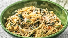 Τι τρώμε όταν νηστεύουμε μέχρι και το λάδι - 7 χορταστικές συνταγές