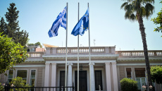 «Τοξική ρητορική και διαστρέβλωση της πραγματικότητας» απαντά η κυβέρνηση στον Ανδρουλάκη