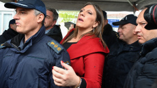 Τέμπη: Πώς η δίκη για τα «χαμένα» βίντεο τινάχθηκε στον αέρα, τα ακραία σκηνικά έντασης από την Κωνσταντοπούλου στα δικαστήρια της Λάρισας