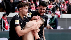 Απίθανη νίκη με ανατροπή στις καθυστερήσεις και υπογραφή Καρλ για την Μπάγερν Μονάχου, 3-2 τη Φράιμπουργκ, δείτε τα γκολ 