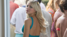 Η Μάργκοτ Ρόμπι εξήγησε γιατί επέμεινε να μείνει γυμνή σε σκηνή της ταινίας «Ο Λύκος της Wall Street»