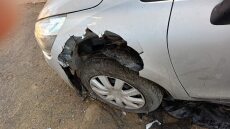 Απίστευτο: Σκύλος επιτέθηκε σε αυτοκίνητο και το… έφαγε, δείτε φωτογραφίες 