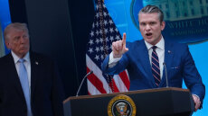 Το Ιράν απορρίπτει την εκεχειρία, θέλει πλήρη τερματισμό του πολέμου - Χέγκσεθ: «Σήμερα η μεγαλύτερη επίθεση από την αρχή του πολέμου»