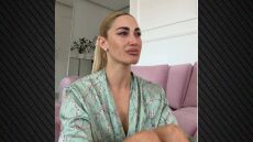 Το βίντεο της Ιωάννας Τούνη για τη σύλληψή της: Ο κακοποιητής μου βγήκε να γιορτάσει ότι το όνομά του δεν μαθεύτηκε ποτέ, λέει δακρυσμένη