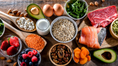 Πάσχα: Διατροφικές προτεραιότητες για άτομα με διαβήτη και μεταβολικές διαταραχές
