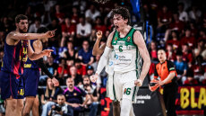 Μπαρτσελόνα - Παναθηναϊκός 79-93: «Πράσινο» πάρτι στη Βαρκελώνη και φουλ για playoffs, δείτε βίντεο 