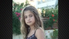 Το βίντεο από το 2005 με την Antigoni Buxton να χορεύει και να τραγουδά το My Number One
