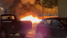 Ανήλικοι έριξαν μολότοφ έξω από εκκλησία στο Ηράκλειο, δείτε βίντεο
