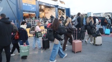 Σήμερα η μεγάλη έξοδος για το Πάσχα: Γεμάτα φεύγουν τα πλοία