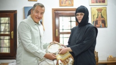 Από τη δισκογραφία στο μοναστήρι: Η ιστορία της γερόντισσας που ίδρυσε τη μονή Προφήτη Ηλία στις Σέρρες