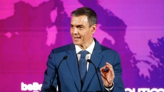 Ο Σάντσεθ καλεί την Ευρώπη να γίνει ο «ηθικός ηγέτης του πλανήτη»: Ζητά ευρωπαϊκό στρατό και αναστολή της συμφωνίας συνεργασίας με το Ισραήλ