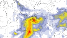 Τσατραφύλλιας: Με σκόνη, νοτιάδες και λασποψιχάλες η επιστροφή των εκδρομέων του Πάσχα, ανεβαίνει η θερμοκρασία