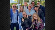 Η Νία Βαρντάλος γιόρτασε το ελληνικό Πάσχα στην Αμερική με τον σύντροφό της: Μαζί τους και ο Τομ Χανκς με τη Ρίτα Γουίλσον