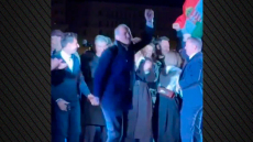 Viral ο ξέφρενος χορός του μελλοντικού υπουργού Υγείας της Ουγγαρίας μετά τη νίκη του Μάγιαρ στις εκλογές, δείτε βίντεο