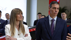 Η γυναίκα του Ισπανού Πρωθυπουργού Πέδρο Σάντσεθ παραπέμπεται σε δίκη για διαφθορά και υπεξαίρεση