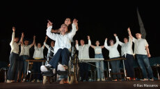 Από το Γαλαξίδι στο Μέγαρο: Η Εστία Άγιος Νικόλαος ανεβαίνει στη σκηνή και λέει την ιστορία της
