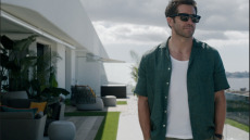  Τζέικ Τζίλενχαλ: Πρωταγωνιστεί στη νέα ταινία του Γκάι Ρίτσι «Γκρίζα Ζώνη» - Βίντεο