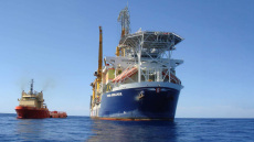 Νέο κεφάλαιο στην έρευνα υδρογονανθράκων: Μπαίνουν αύριο οι υπογραφές για τη γεώτρηση στο Block 2 του Ιονίου