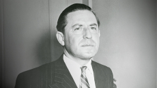 30 χρόνια χωρίς τον Σταύρο Νιάρχο, οι τελευταίες ημέρες του μεγιστάνα στη Ζυρίχη - Το εγκεφαλικό και ο μοναχικός υιός Κωνσταντίνος δίπλα του
