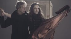 Γιάννης Τσορτέκης -  Έλενα Μαυρίδου: Ζευγάρι και στη σκηνή, στη «Δεσποινίδα Τζούλια»