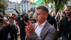 Το «μεγάλο παζάρι» του Μάγιαρ με τις Βρυξέλλες: Τι επιδιώκει ο νέος Ούγγρος πρωθυπουργός με τις πρώτες του παρασκηνιακές κινήσεις