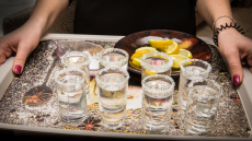 Αποζημίωση 300.000 δολαρίων σε επιβάτιδα κρουαζιέρας που κατανάλωσε 14 σφηνάκια τεκίλας και τραυματίστηκε