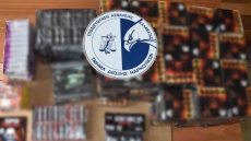 Συνελήφθη 20χρονος στην Καλαμάτα με πάνω από 2.000 κροτίδες και 20 δυναμίτες που είχε παραγγείλει από το εξωτερικό