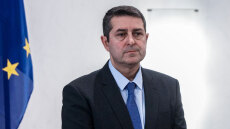 Συγκρατημένη αισιοδοξία για τον Γιώργο Μυλωνάκη: Σταθερή η κατάστασή του το δεύτερο 24ωρο στη ΜΕΘ