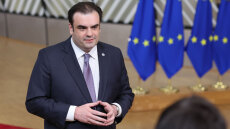 Το υπερπλεόνασμα ανοίγει παράθυρο για νέα μέτρα στήριξης, οι δύο παράγοντες που θα κρίνουν το τελικό πακέτο