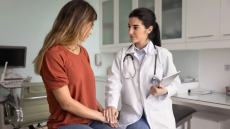 Τι σημαίνει η χαμηλή AMH για τη γυναικεία γονιμότητα – Ποιες επιλογές υπάρχουν