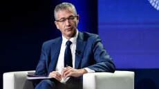 Financial Times: O Ισπανός Πάμπλο Ερνάντεθ ντε Κος φαβορί για τη διαδοχή της Λαγκάρντ στην ΕΚΤ