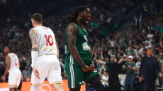 Λεσόρ βγαλμένος από το NBA: Το «poster» κάρφωμά του στο πρόσωπο του Ντιάλο, δείτε βίντεο 