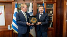 Συνάντηση Χρυσοχοΐδη με τον εκτελεστικό διευθυντή της Frontex: συζητήθηκε η ενίσχυσή της με μέσα και ανθρώπινο δυναμικό