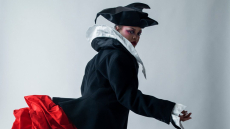 Η Ριάνα πόζαρε με την εφτά μηνών κόρη της σε εξώφυλλο περιοδικού