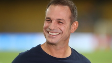 Ντέμης Νικολαΐδης: Οι πέντε αγαπημένες ξένες σειρές του πρωταθλητή Ευρώπης, βίντεο 