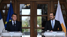 Μακρόν στη Λευκωσία: Ενίσχυση στρατηγικής συνεργασίας με την Κύπρο σε άμυνα και ασφάλεια
