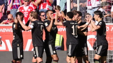 Η Σίτι 2-1 τη Σαουθάμπτον, για 4η σερί σεζόν στον τελικό του FA Cup, η Άρσεναλ 1-0 τη Νιούκαστλ, η Μπάγερν 4-3 τη Μάιντς, δείτε γκολ από την Ευρώπη