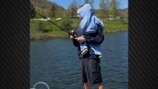 Ο Τζάστιν Μπίμπερ πήγε για ψάρεμα με τον γιο του, η φωτογραφία που ανέβασε