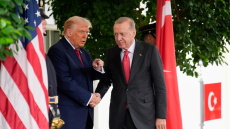 Τηλεφωνική επικοινωνία Ερντογάν - Τραμπ μετά την επίθεση στην Ουάσιγκτον