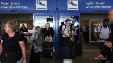 Τα πέντε αεροδρόμια που υποδέχονται τις 3 στις 4 διεθνείς αφίξεις στην Ελλάδα