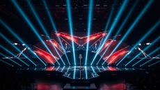 Έτσι θα είναι η σκηνή της Eurovision 2026 στη Βιέννη: Κυκλοφόρησαν τα πρώτα πλάνα με τον φωτισμό, δείτε βίντεο
