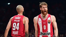 Μία νίκη μακριά από το Final 4 της Αθήνας ο Ολυμπιακός, «διέλυσε» 94-64 τη Μονακό στο ΣΕΦ, βίντεο και φωτογραφίες
