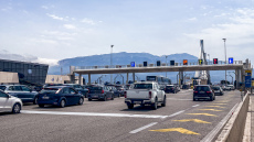 Αυξημένη η κίνηση στις εθνικές οδούς για το τριήμερο της Πρωτομαγιάς, καθυστερήσεις και στην Αττική Οδό, πού έχει προβλήματα