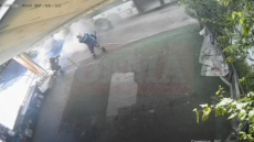 Βίντεο: Η στιγμή που οι επιβάτες απομακρύνονται από το λεωφορείο που πήρε φωτιά στο Ίλιον