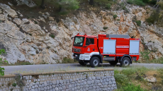 Σορός άνδρα εντοπίστηκε σε φλεγόμενο ΙΧ στον Δομοκό, αυτοκτονία δείχνουν τα πρώτα στοιχεία