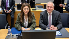 Ζαχαράκη: Η Ελλάδα πρωτοπορεί και θέτει αυστηρό πλαίσιο ηθικής και δεοντολογίας για την Τεχνητή Νοημοσύνη στα σχολεία