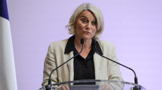 Η Γαλλίδα υπουργός Υγείας για τον χανταϊό: Σε περίπτωση επιδημίας έχουμε απόθεμα σε μάσκες για τρεις μήνες