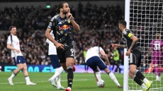 Premier League: «Αυτοκτονία» για την Τότεναμ, έμεινε στο 1-1 με τη Λιντς, δείτε τα γκολ