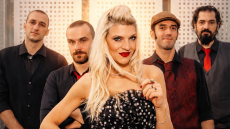 Από το Swing στο Rock ’n’ Roll, με τους Vanila Swing